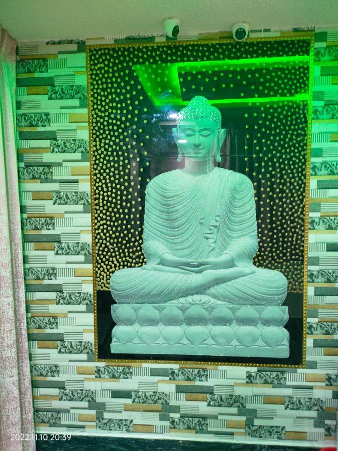 Hotel New Maruthi Inn, Lb Nagar حيدر أباد المظهر الخارجي الصورة